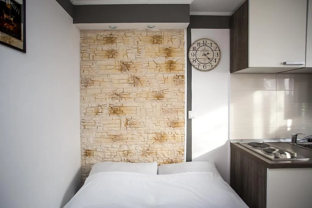 Apartments Vukman Trogir 0*,