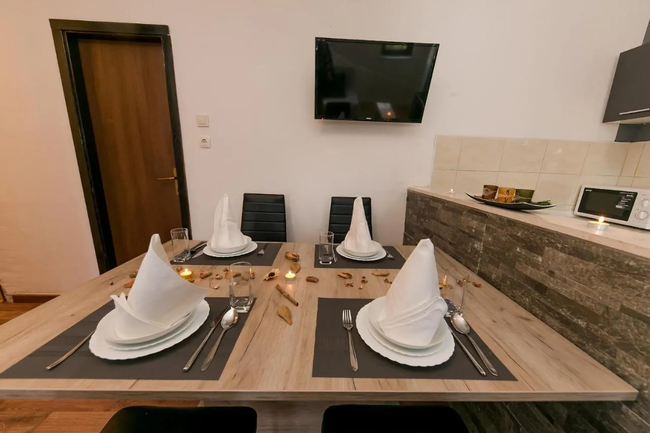 Apartments Vukman Trogir