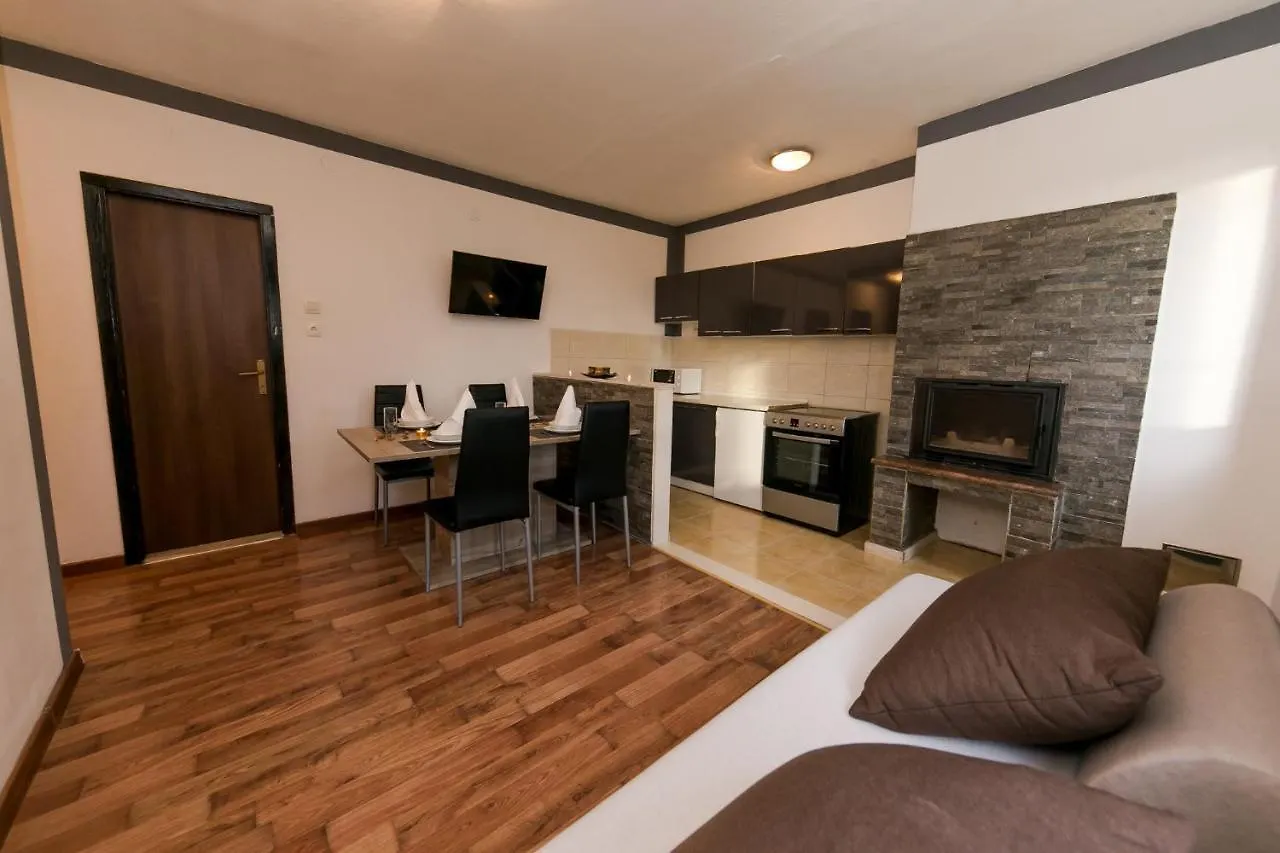 Apartments Vukman Trogir