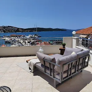  Apartment Ciovo Radic