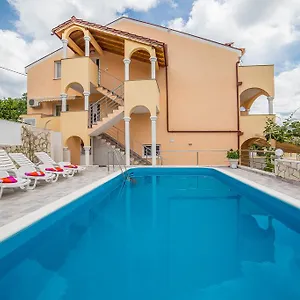 https://apartments-saldun.splithotels.org