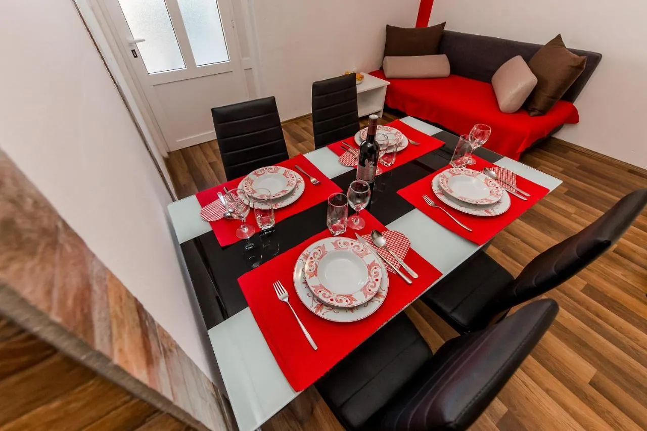Apartments Vukman Trogir