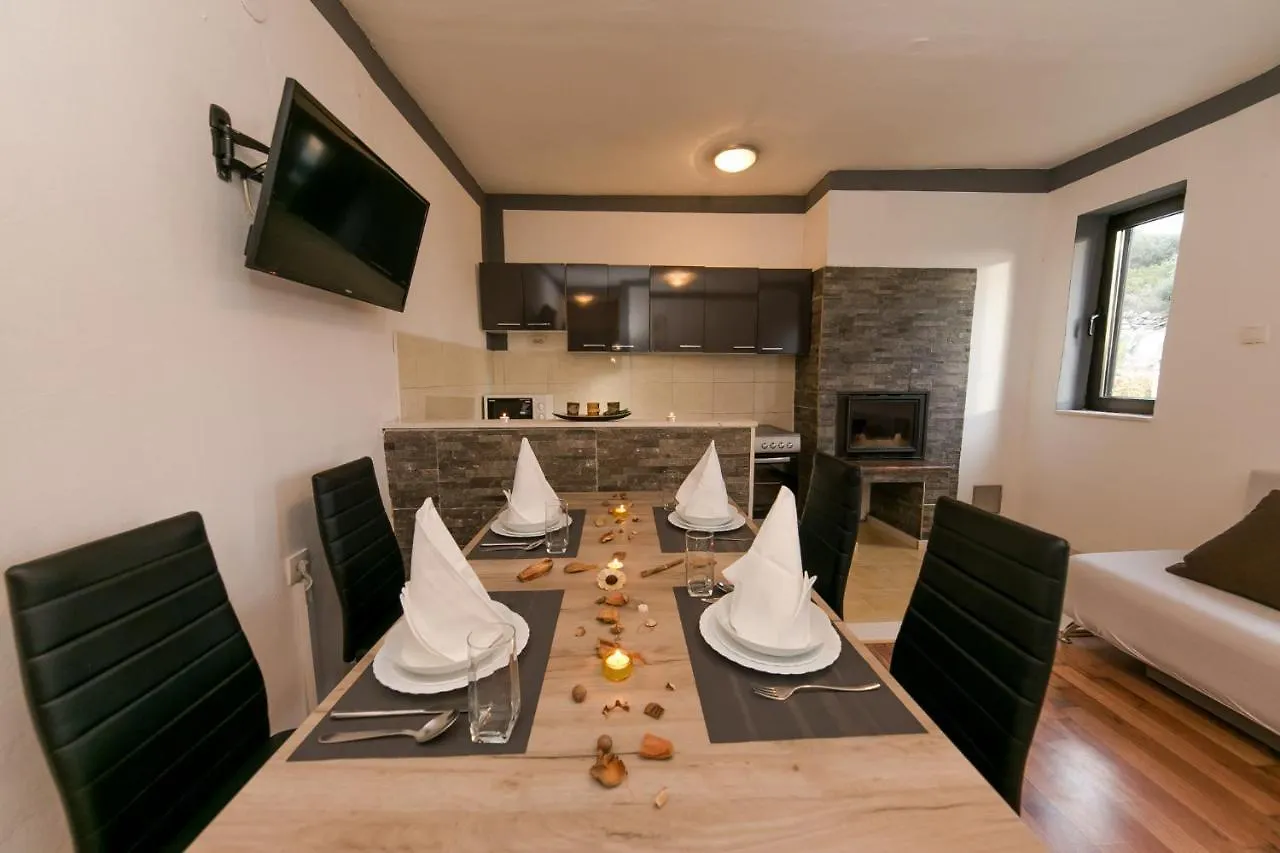 Apartments Vukman Trogir Croatia